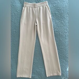 Lululemon Softstreme High Rise Pant in Bone Size 4